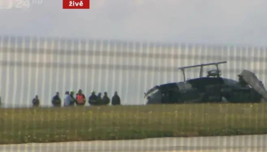 На авіабазі під Брно розбився гелікоптер UH-1Y Venом: хронологія дня