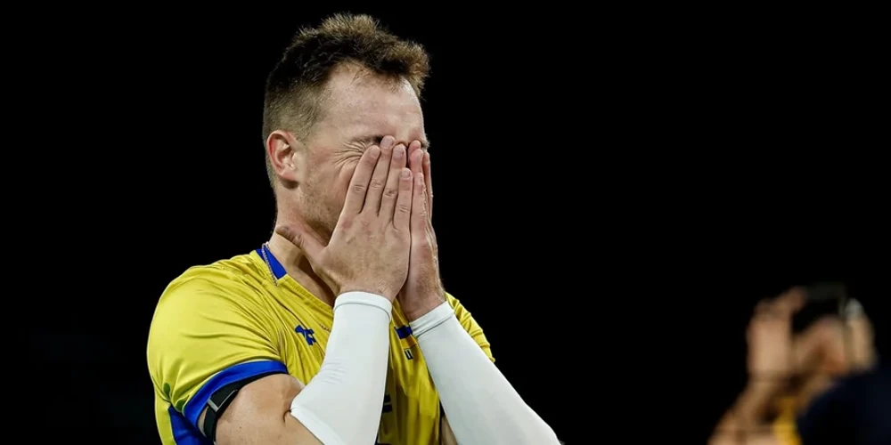 Збірна України з волейболу під час матчу 1/8 фіналу чемпіонату Європи-2026 проти Румунії