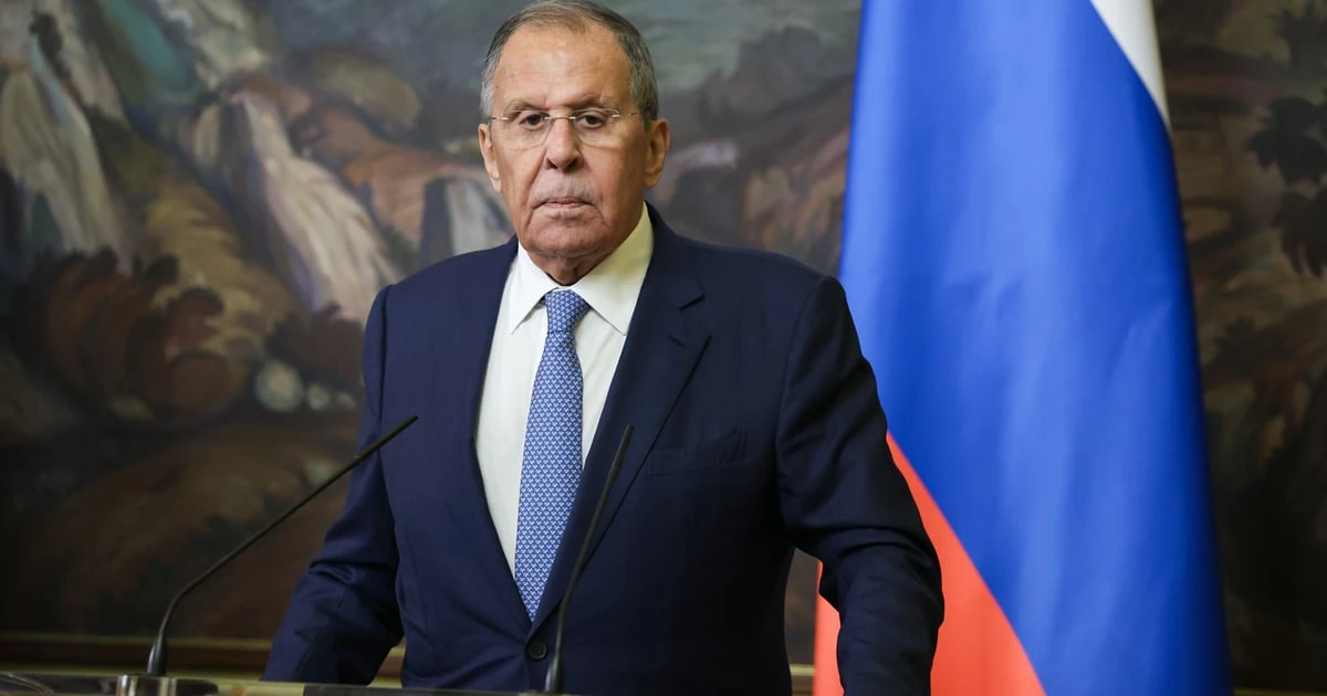 Міністр закордонних справ РФ Сергій Лавров під час коментарю для ЗМІ