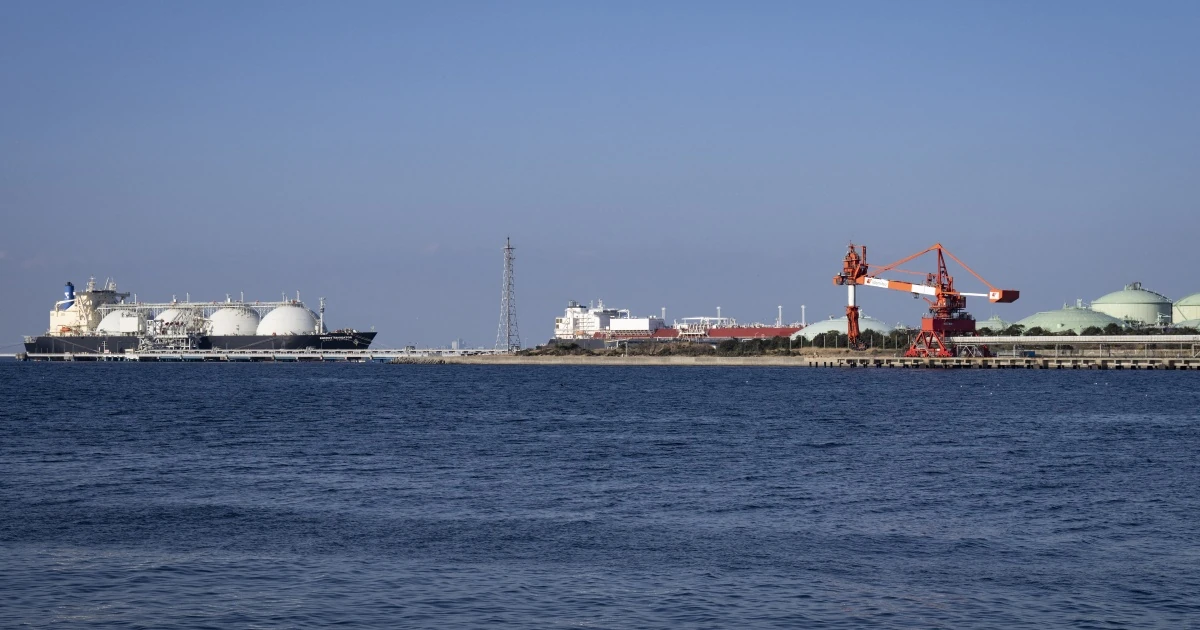 Хто стоїть за рішенням Aramco призупинити жовтневі поставки нафти до Європи