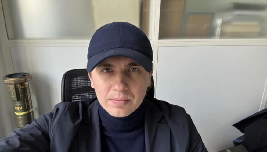 Ткач звільнений, доля Бондаренка з’ясовується: хронологія затримання у Відні